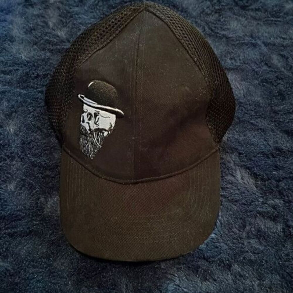 Readyman & Savage Gentleman Hat with Skull logo